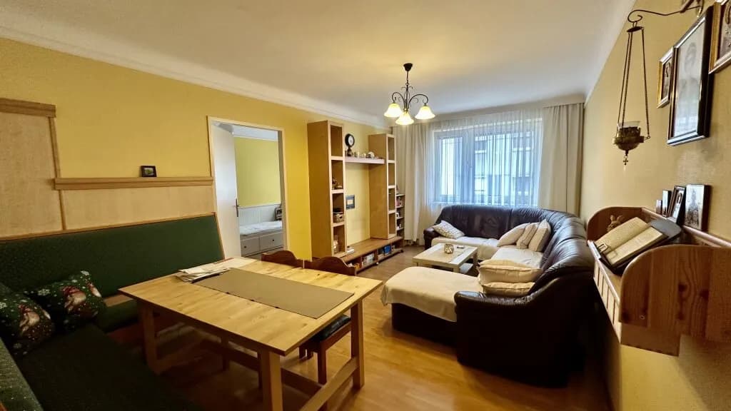 3-Zimmer-Wohnung mieten in Wien – 78,37 m², € 934 – Bild 1 von 10