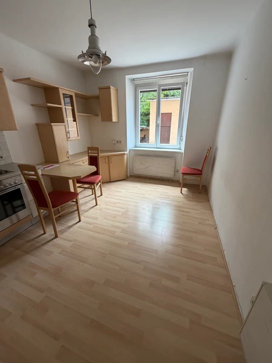 1-Zimmer-Wohnung mieten in Klagenfurt – 42 m², € 440 – Bild 3 von 7