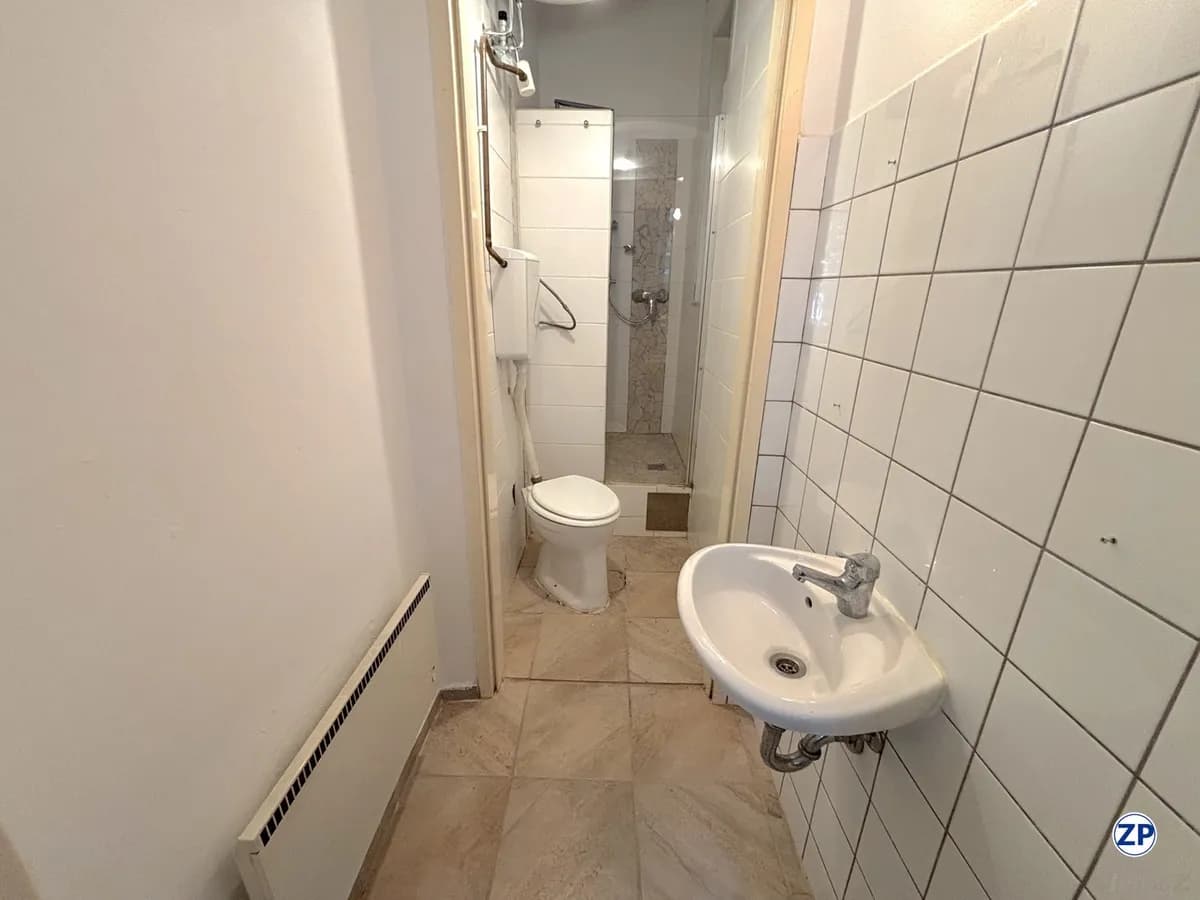 1-Zimmer-Gewerbeimmobilie mieten in Wien – 49 m², € 603 – Bild 7 von 8