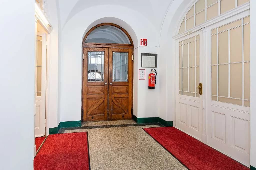 4-Zimmer-Wohnung mieten in Graz – 158 m², € 500 – Bild 4 von 12
