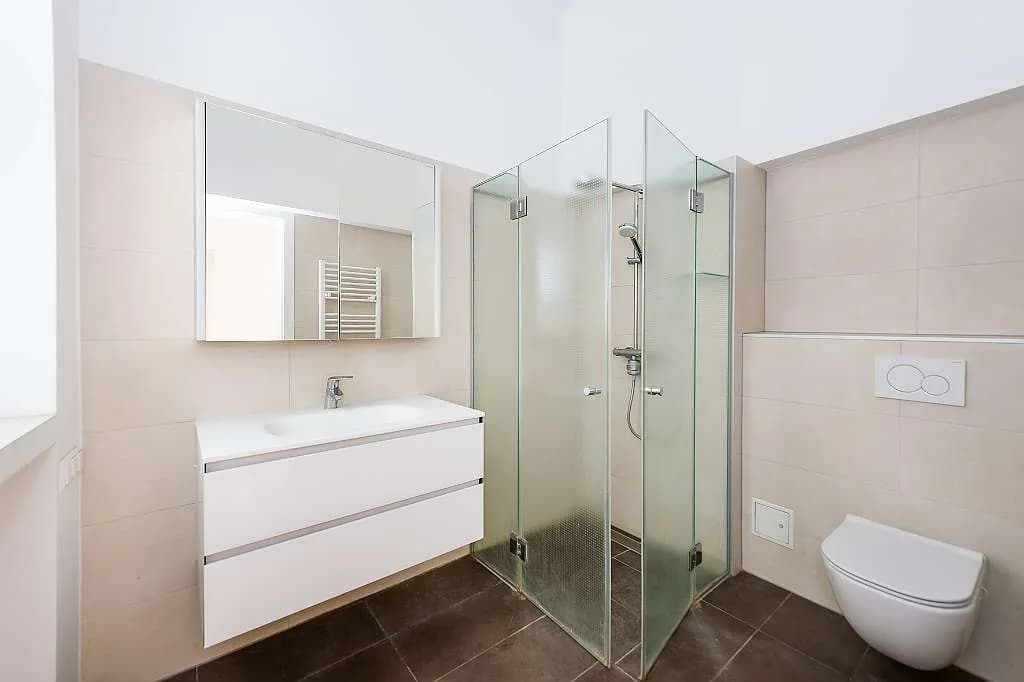 4-Zimmer-Wohnung mieten in Graz – 158 m², € 500 – Bild 6 von 12