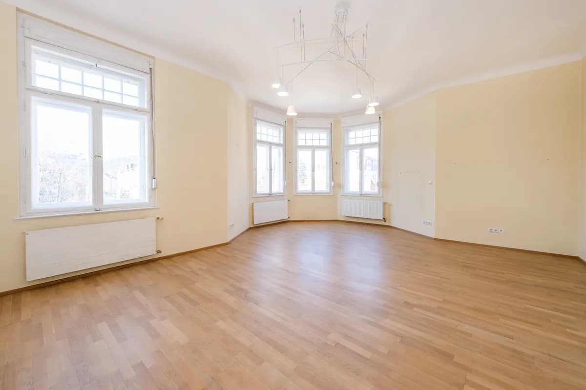 4-Zimmer-Wohnung mieten in Graz – 158 m², € 500 – Bild 10 von 12