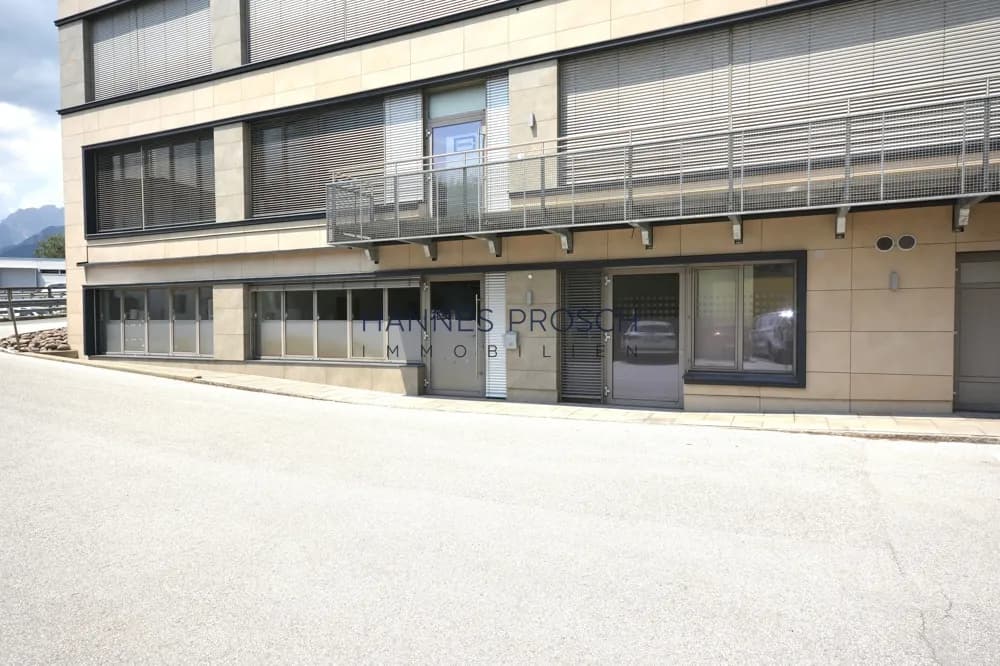 Gewerbeimmobilie mieten in Kitzbühel – 201 m², € 3.714 – Bild 2 von 4