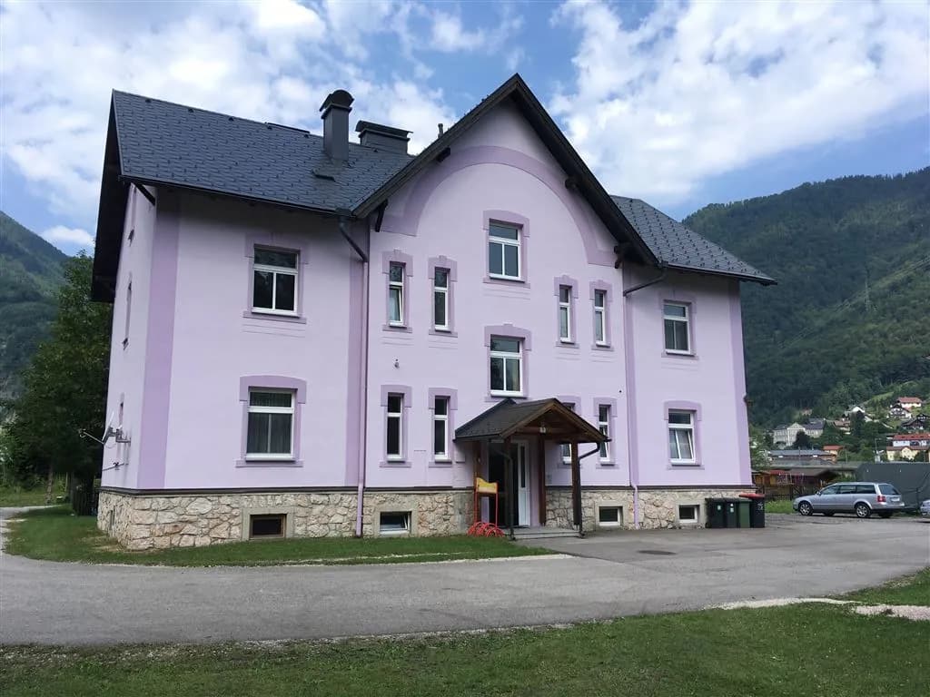 3-Zimmer-Wohnung mieten in Gmunden – 75,86 m², € 926