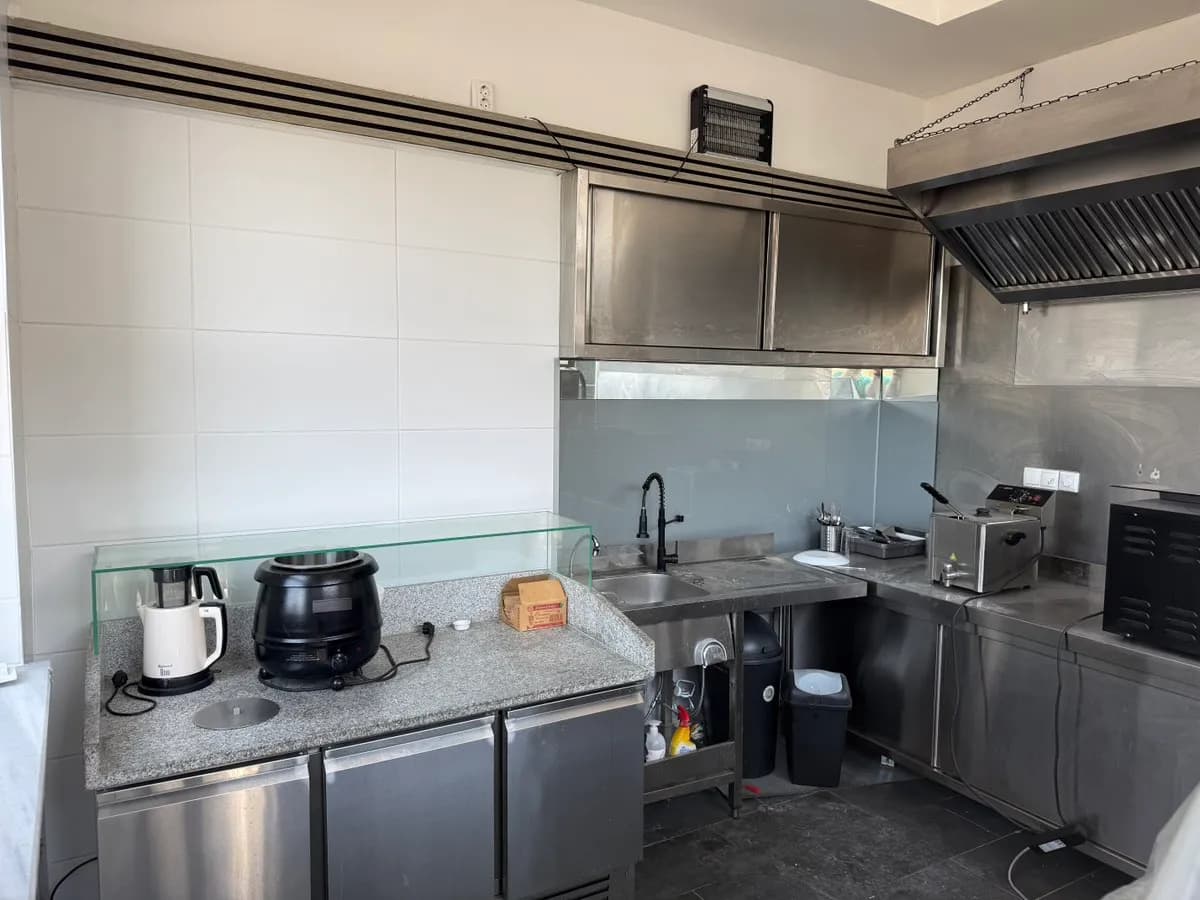 Gewerbeimmobilie mieten in Wien – 50 m², € 1.100 – Bild 6 von 11