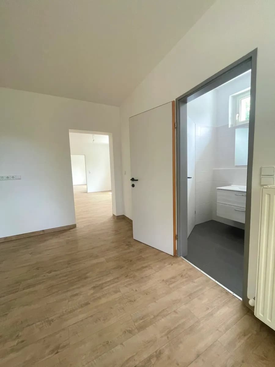 3-Zimmer-Gewerbeimmobilie mieten in Feldkirchen – 100 m², € 980 – Bild 7 von 18