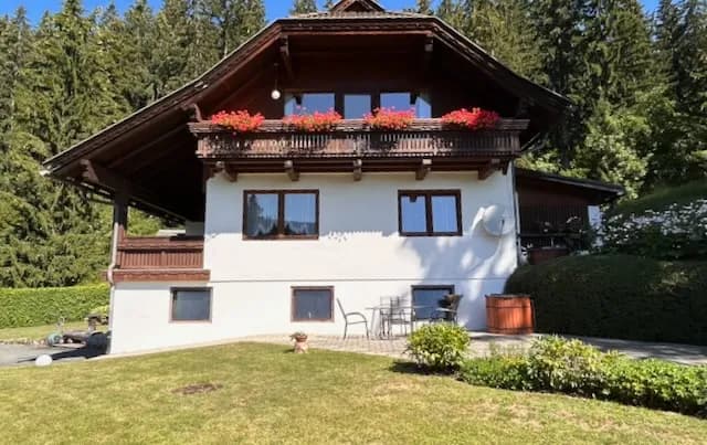 8-Zimmer-Haus kaufen in Hermagor – 260 m², € 530.000 – Bild 1 von 20