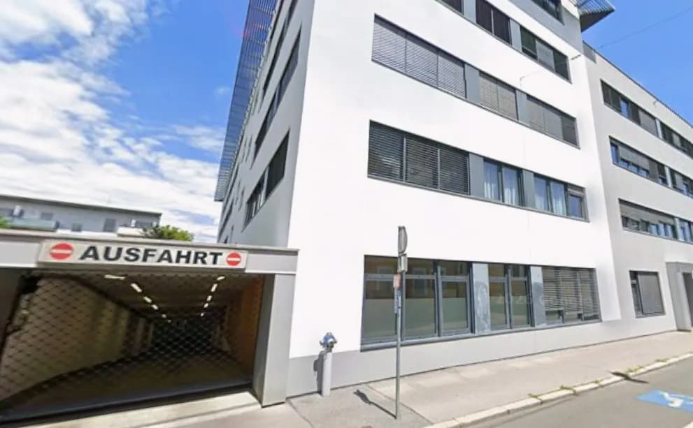 Gewerbeimmobilie mieten in Graz – 244 m², € 2.440 – Bild 1 von 6
