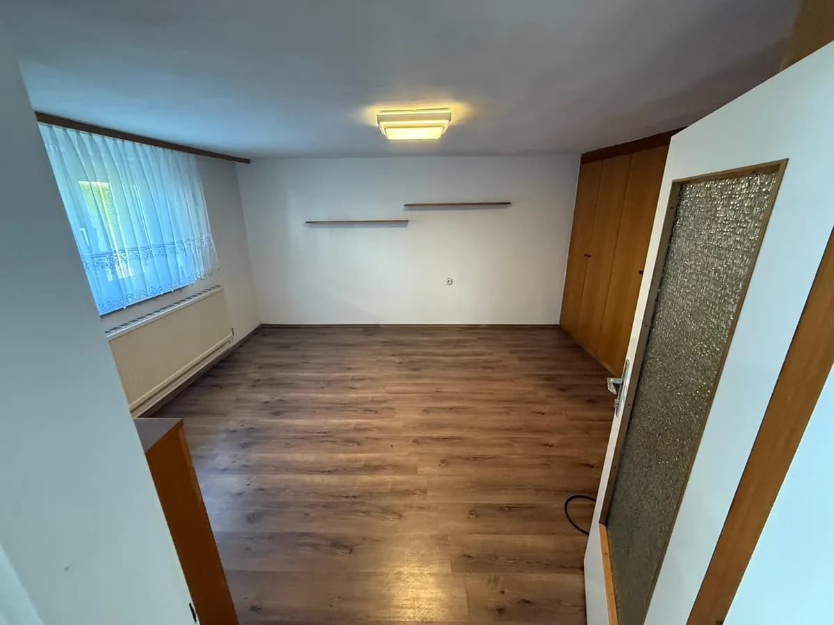 3-Zimmer-Haus kaufen in Hollabrunn – 89 m², € 160.000 – Bild 6 von 39
