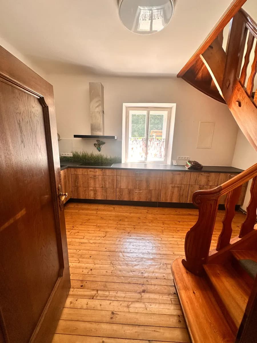 6-Zimmer-Wohnung kaufen in Klagenfurt Land – 108 m², € 165.000 – Bild 11 von 22