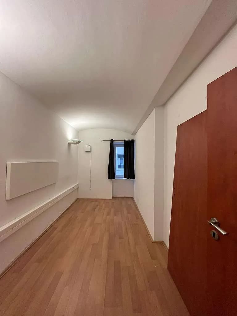 13-Zimmer-Immobilie mieten in Wien – 232 m², € 3.177 – Bild 10 von 60