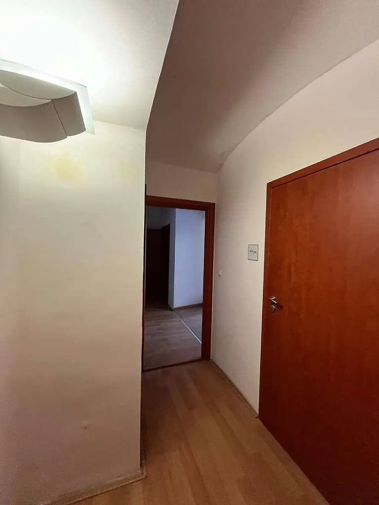 13-Zimmer-Immobilie mieten in Wien – 232 m², € 3.177 – Bild 12 von 60