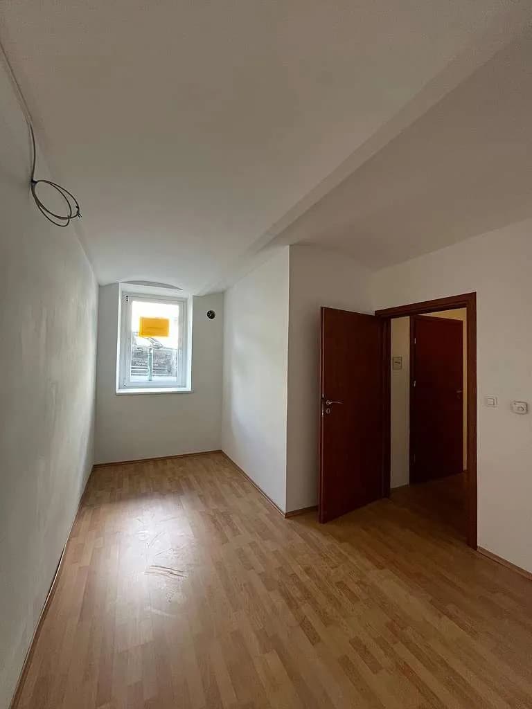 13-Zimmer-Immobilie mieten in Wien – 232 m², € 3.177 – Bild 22 von 60