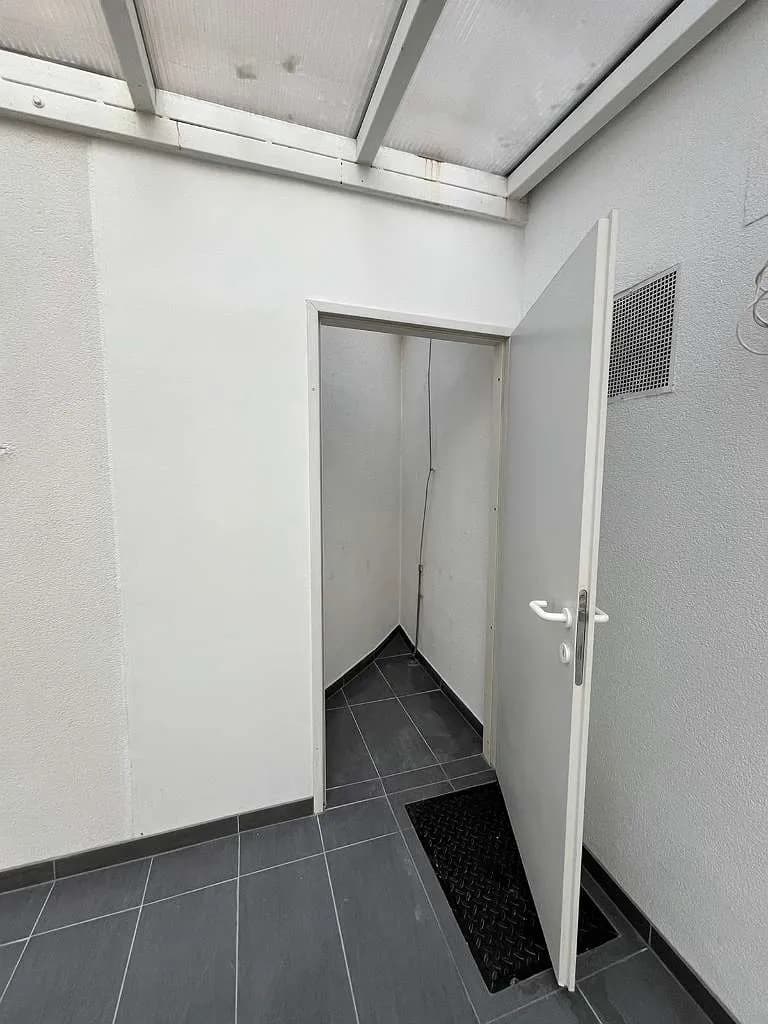 13-Zimmer-Immobilie mieten in Wien – 232 m², € 3.177 – Bild 39 von 60