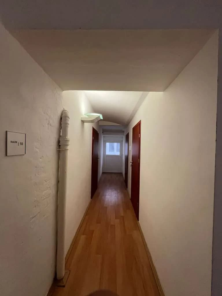 13-Zimmer-Immobilie mieten in Wien – 232 m², € 3.177 – Bild 60 von 60