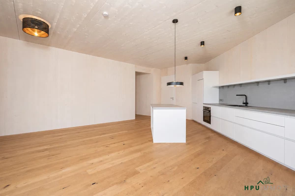 3-Zimmer-Wohnung mieten in Salzburg Stadt – 100 m², € 2.445 – Bild 2 von 9