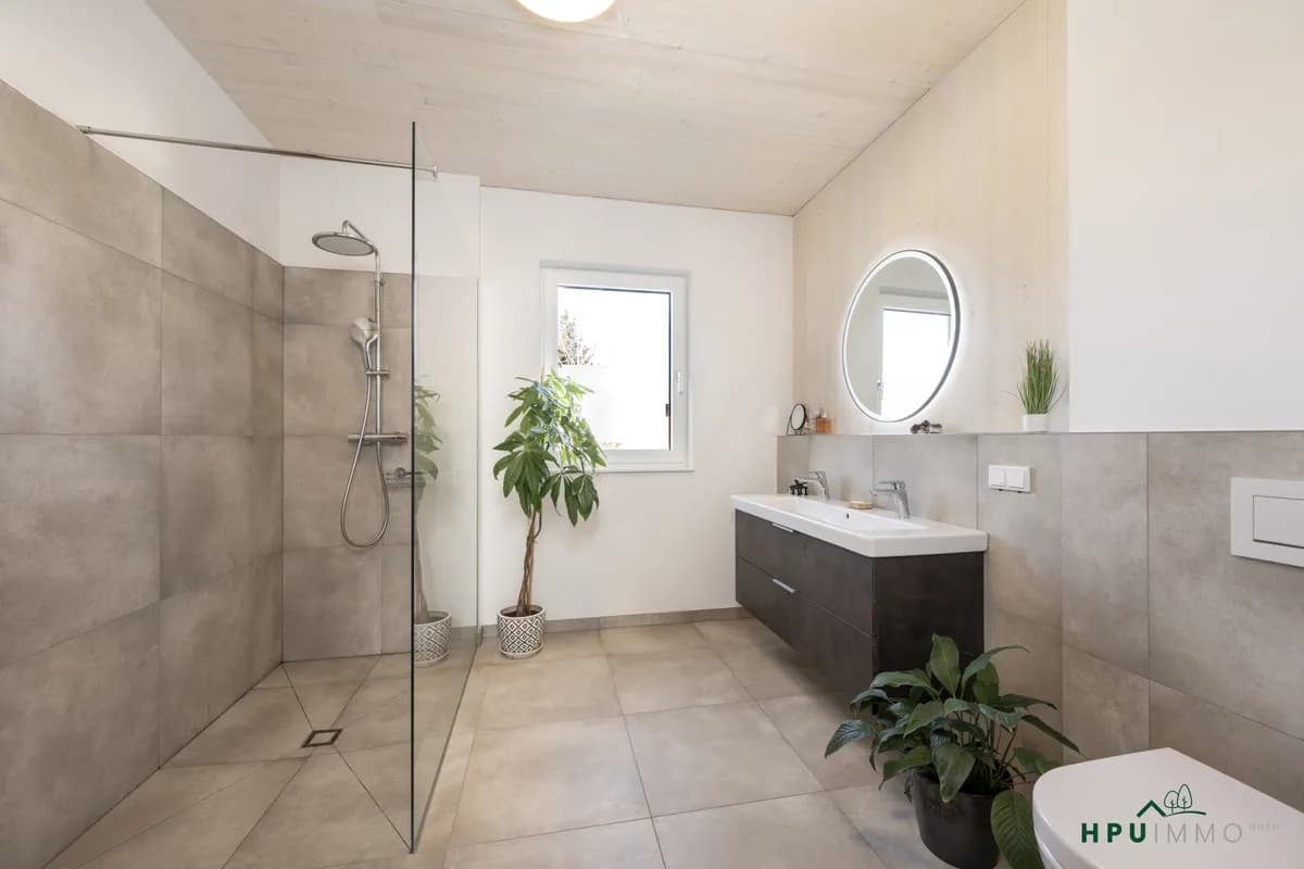 3-Zimmer-Wohnung mieten in Salzburg Stadt – 100 m², € 2.445 – Bild 6 von 9
