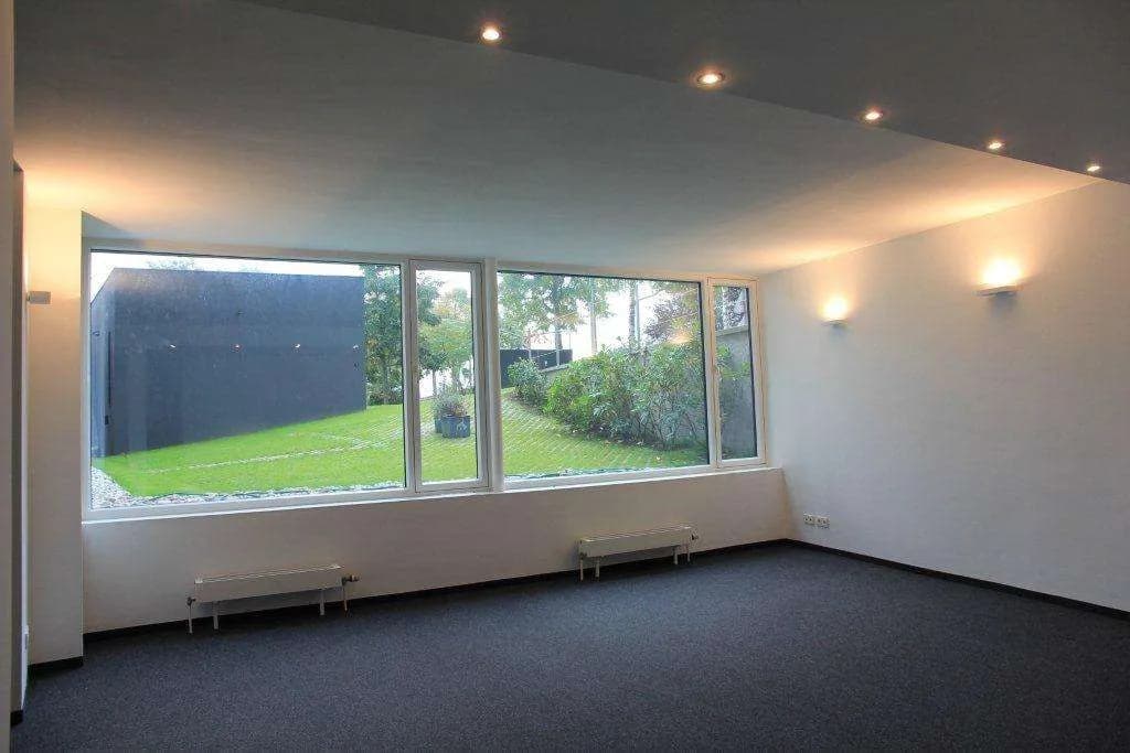 2-Zimmer-Gewerbeimmobilie mieten in Salzburg Stadt – 96 m², € 1.313 – Bild 6 von 9