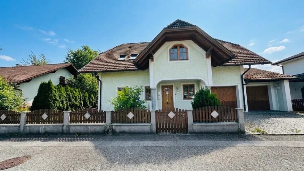 6-Zimmer-Haus kaufen in Schärding – 209 m², € 349.000