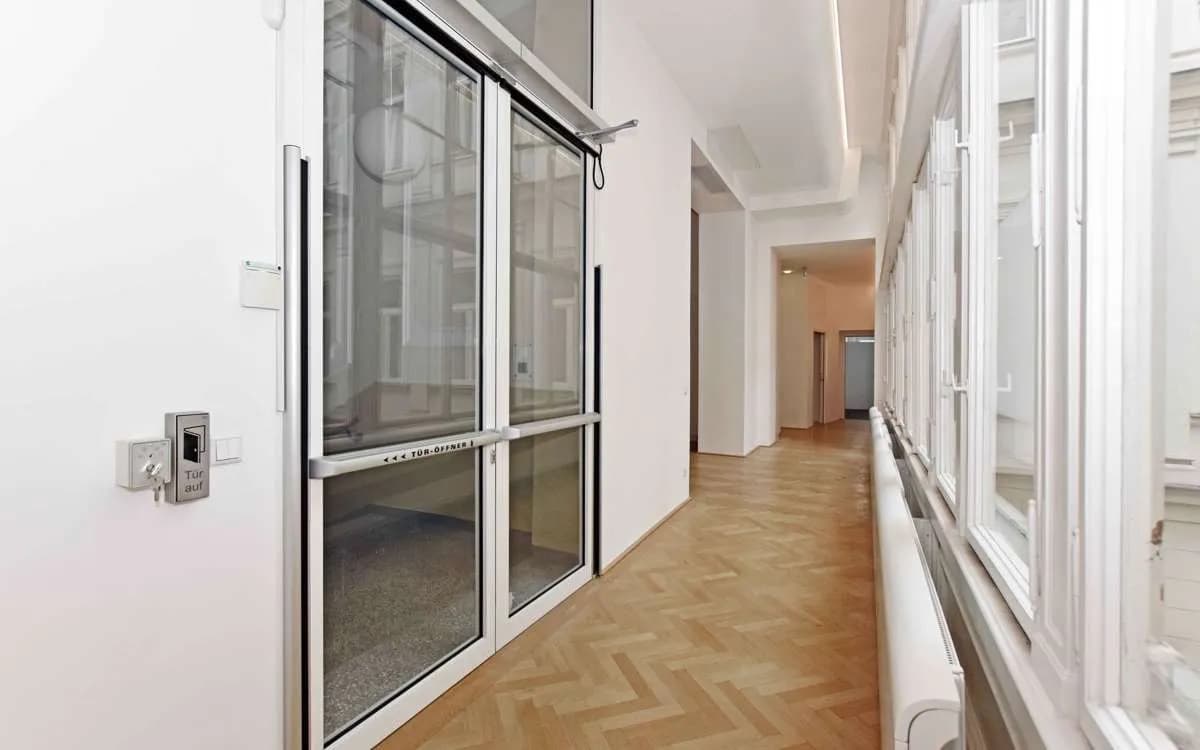 Gewerbeimmobilie mieten in Wien – 632 m², € 24 – Bild 13 von 20