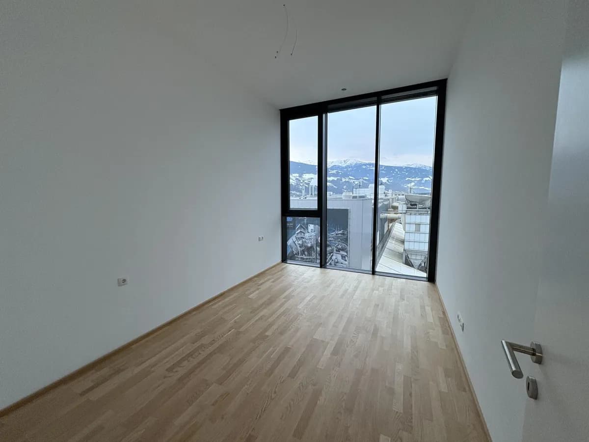 4-Zimmer-Wohnung mieten in Schwaz – 98 m², € 2.066 – Bild 8 von 12