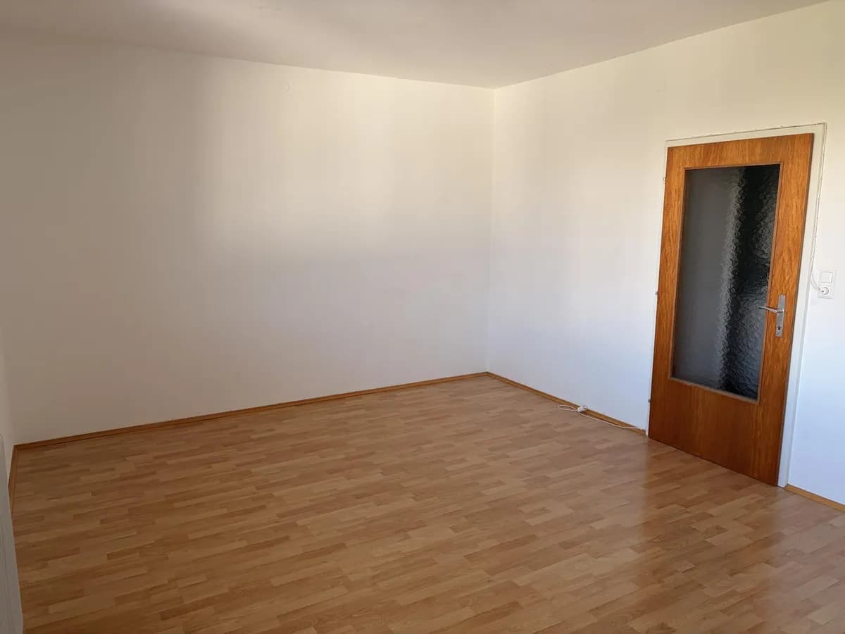 1-Zimmer-Wohnung mieten in Wels – 33 m², € 530 – Bild 3 von 7