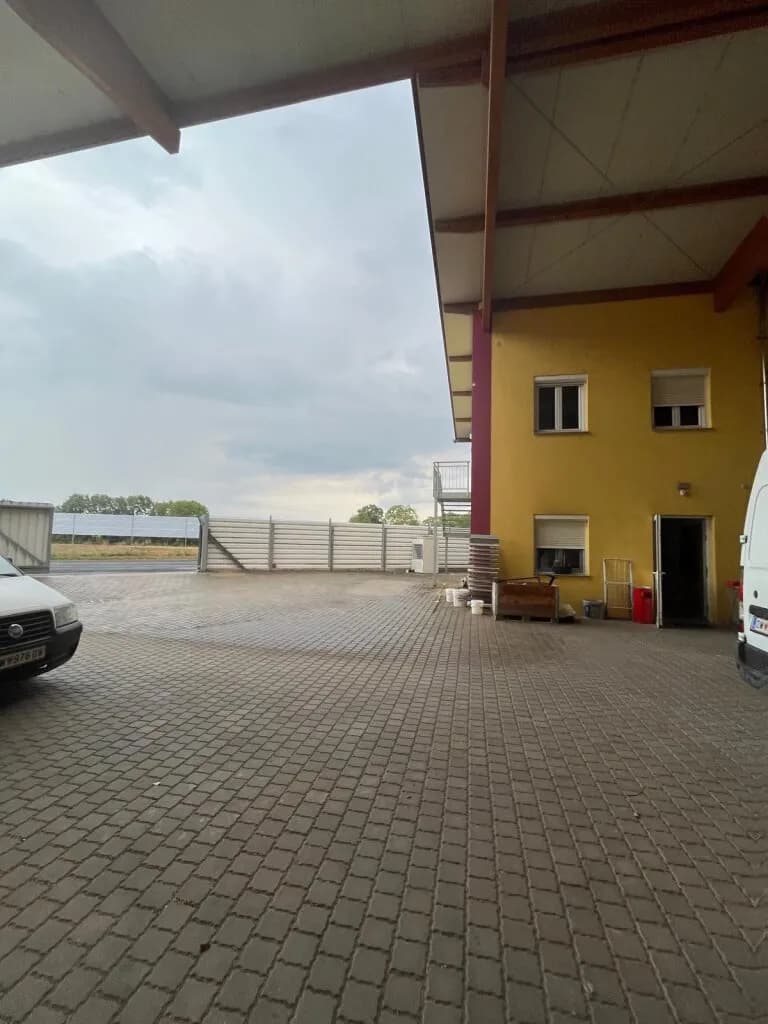 Gewerbeimmobilie mieten in Neunkirchen – € 5.920 – Bild 3 von 56