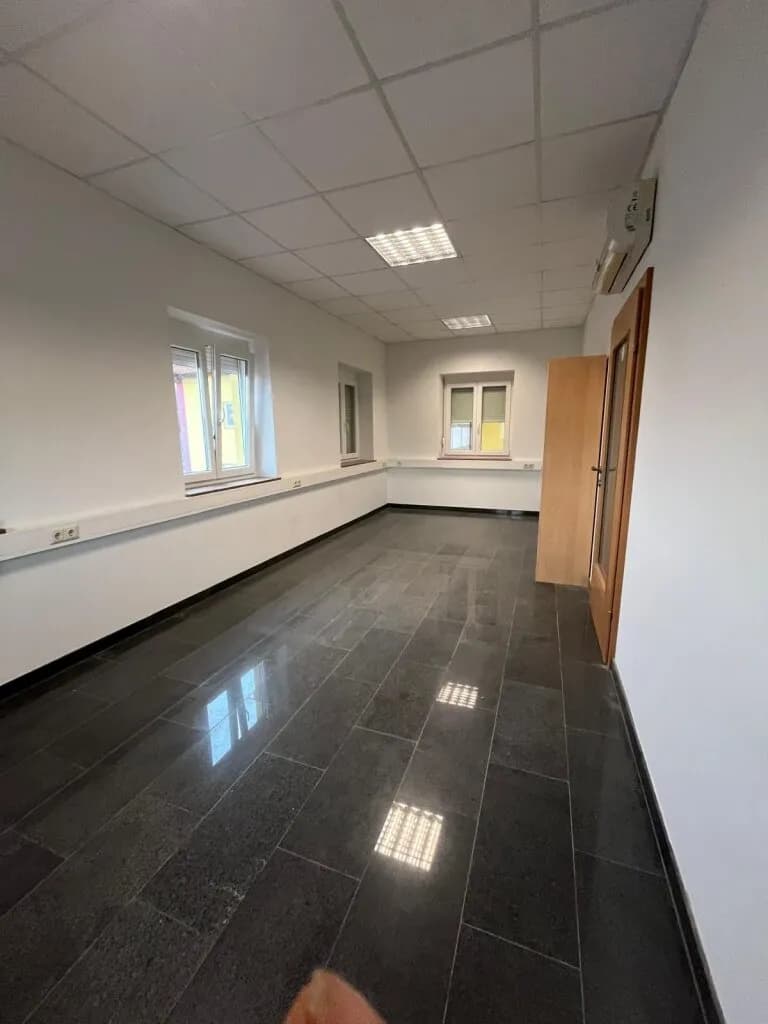 Gewerbeimmobilie mieten in Neunkirchen – € 5.920 – Bild 21 von 56