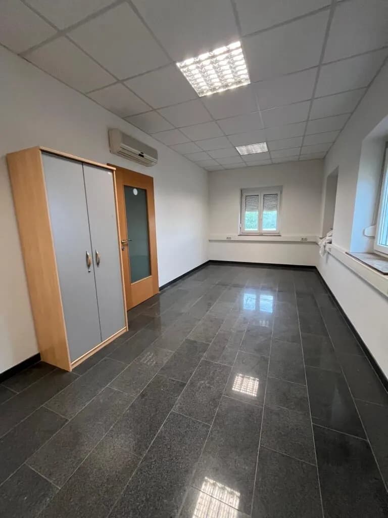 Gewerbeimmobilie mieten in Neunkirchen – € 5.920 – Bild 23 von 56