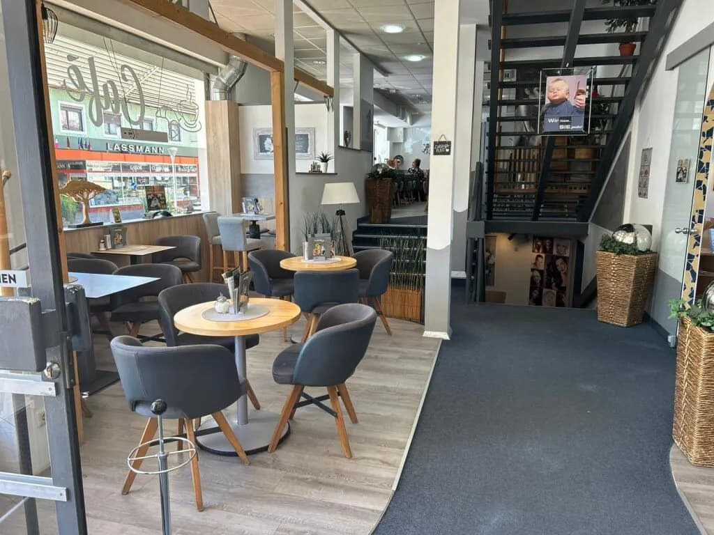 Immobilie kaufen in Neunkirchen – 580 m², € 885.000 – Bild 2 von 22