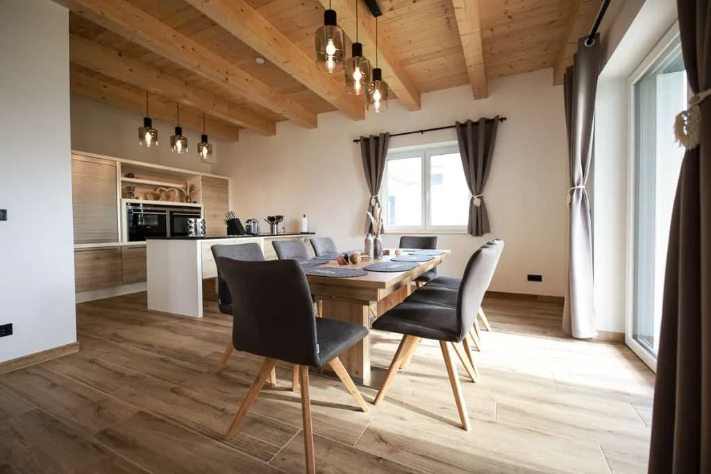 5-Zimmer-Haus mieten in Jennersdorf – 160 m², € 2.280 – Bild 8 von 34