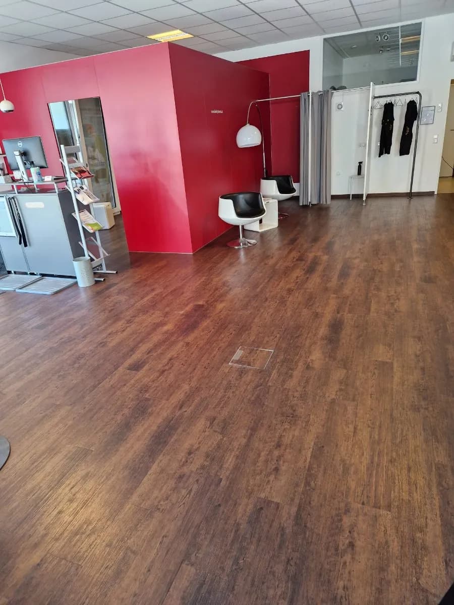 Gewerbeimmobilie mieten in Wolfsberg – 50 m², € 350 – Bild 2 von 3