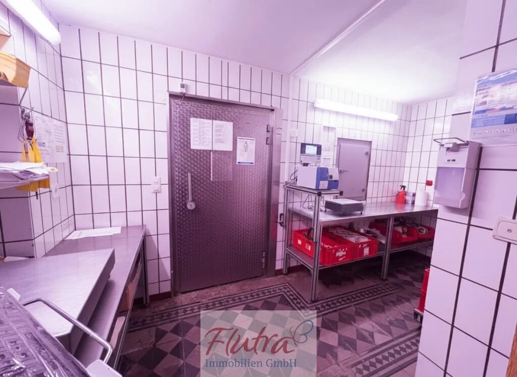 5-Zimmer-Immobilie kaufen in Wels-Land – 345 m², € 475.000 – Bild 6 von 23