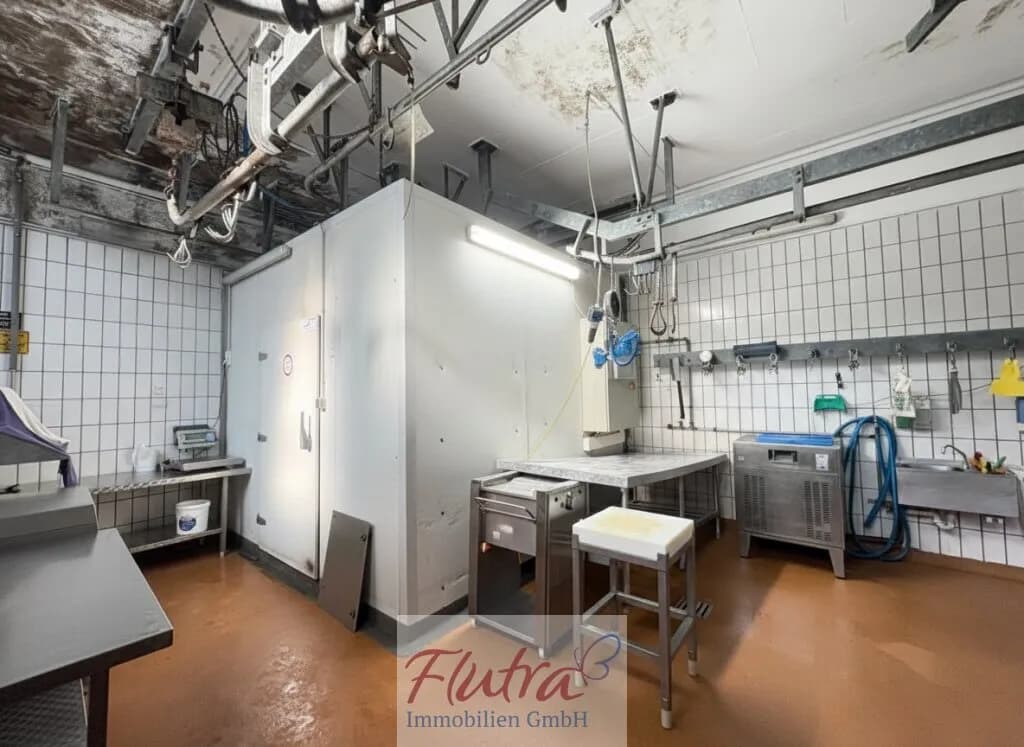 5-Zimmer-Immobilie kaufen in Wels-Land – 345 m², € 475.000 – Bild 11 von 23