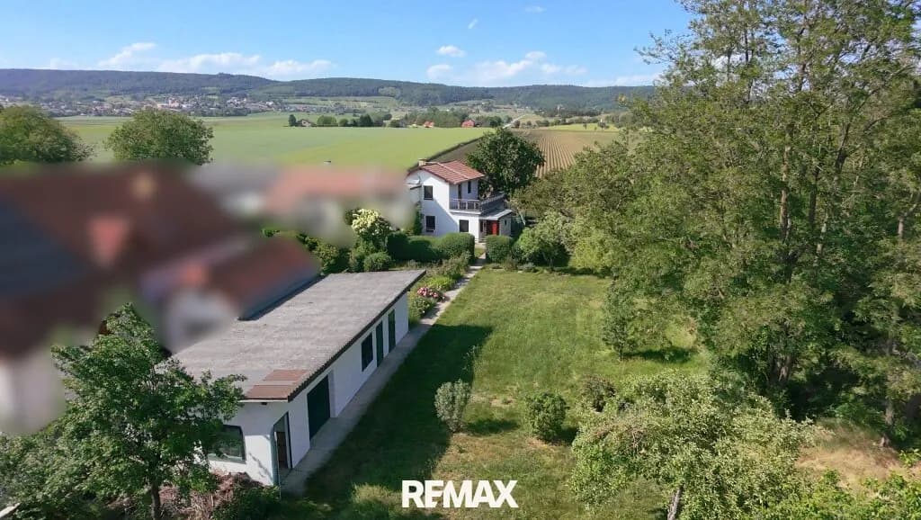 Grundstück kaufen in Sankt Pölten Land – 2 554 m², € 270.000