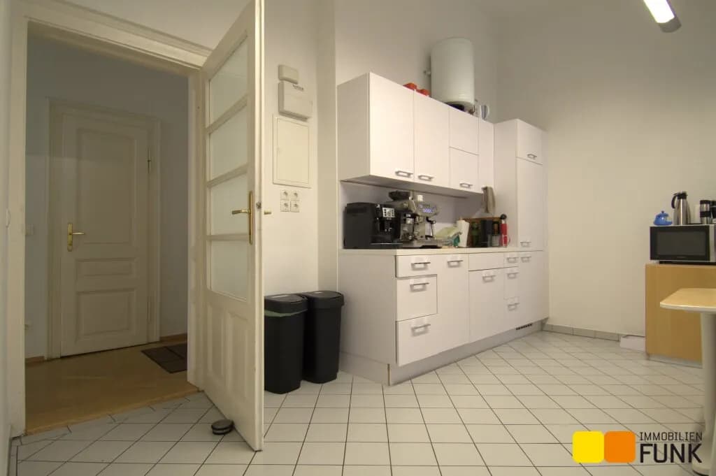 6-Zimmer-Gewerbeimmobilie mieten in Wien – 166 m², € 3.624 – Bild 11 von 18