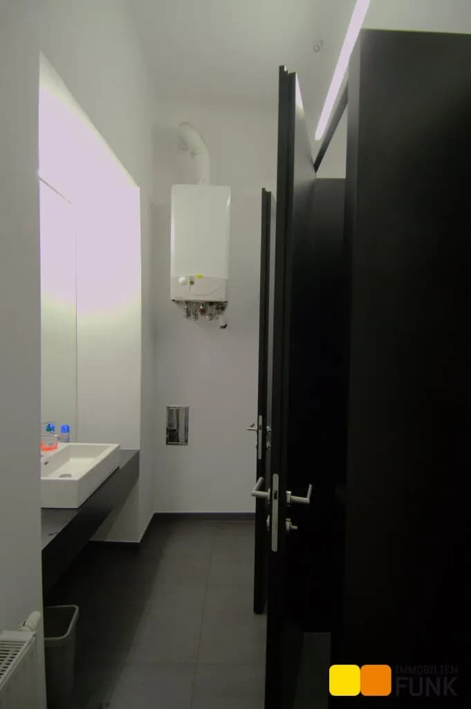 6-Zimmer-Gewerbeimmobilie mieten in Wien – 166 m², € 3.624 – Bild 12 von 18