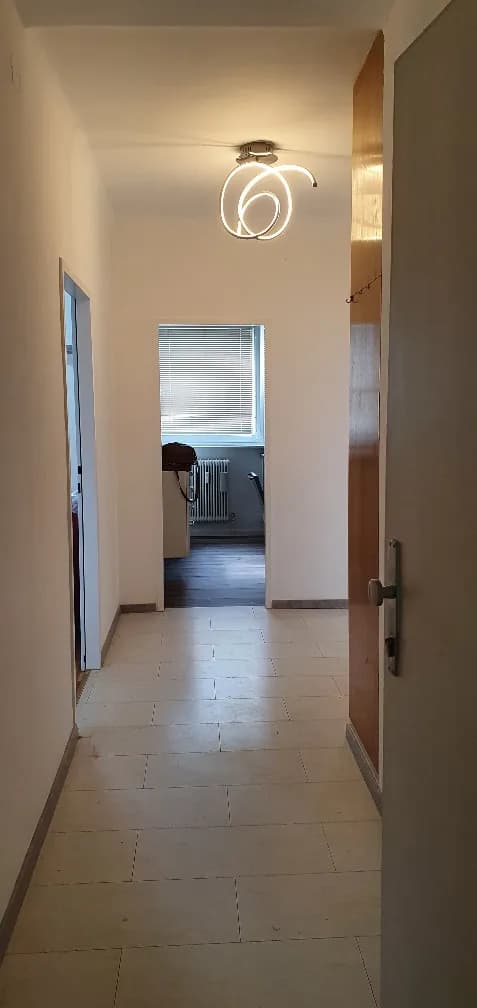 2-Zimmer-Wohnung mieten in Baden – 54 m², € 895 – Bild 3 von 9