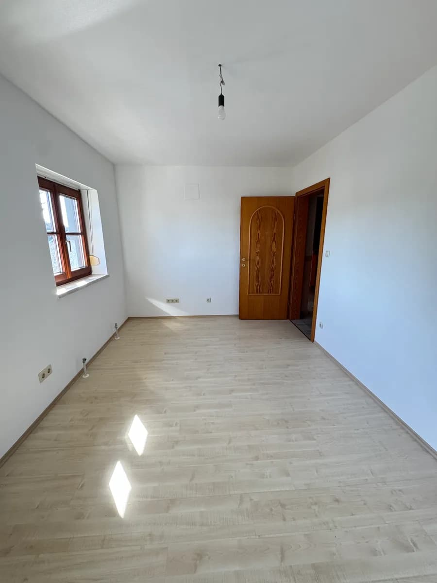 7-Zimmer-Haus mieten in Tulln – 140 m², € 2.990 – Bild 13 von 22