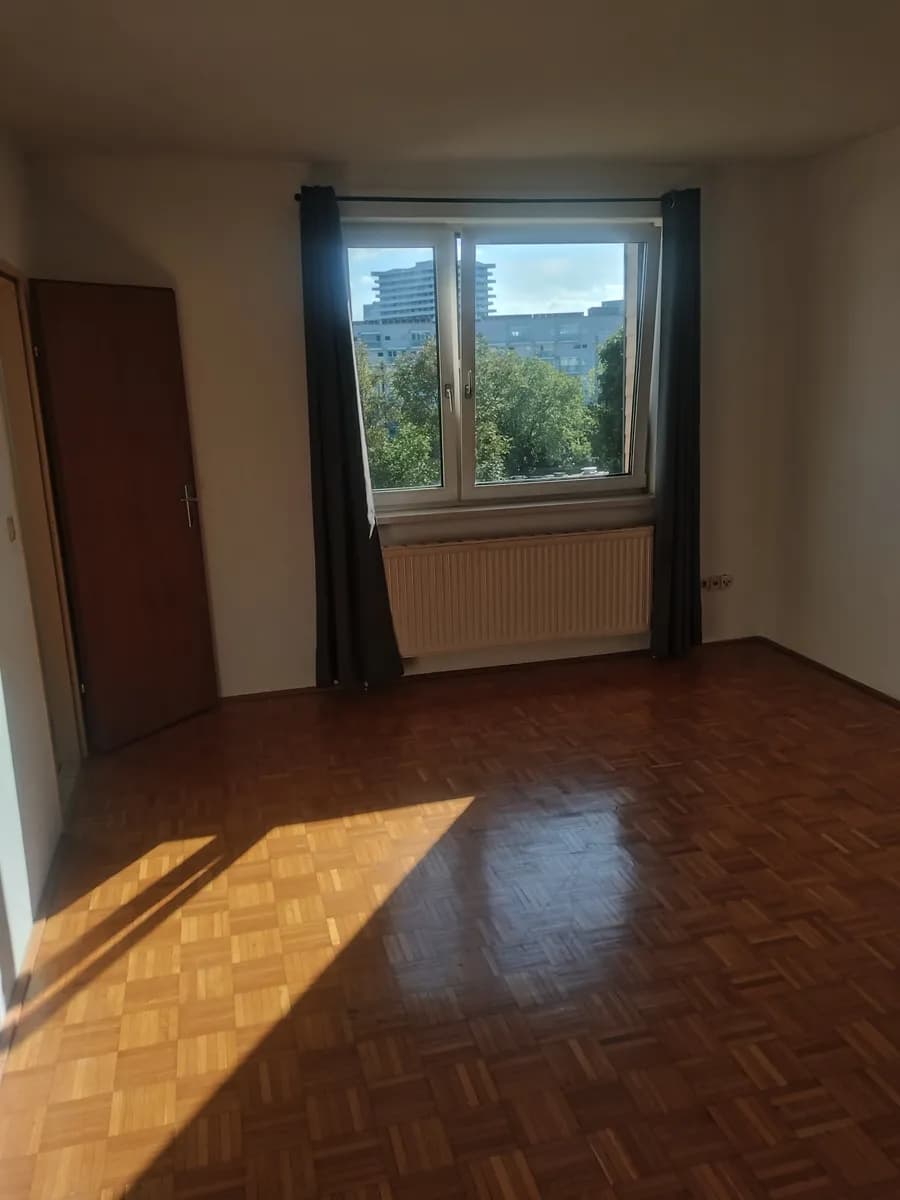 1-Zimmer-Wohnung mieten in Linz – 40 m², € 450