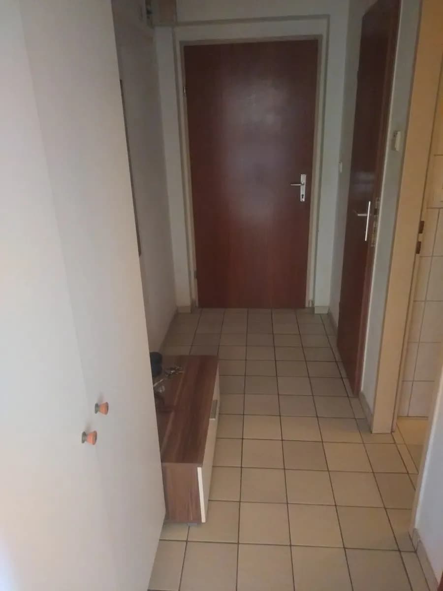 1-Zimmer-Wohnung mieten in Linz – 40 m², € 450 – Bild 2 von 8
