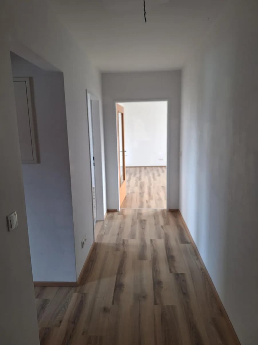 2-Zimmer-Wohnung mieten in Jennersdorf – 69,16 m², € 720 – Bild 2 von 5