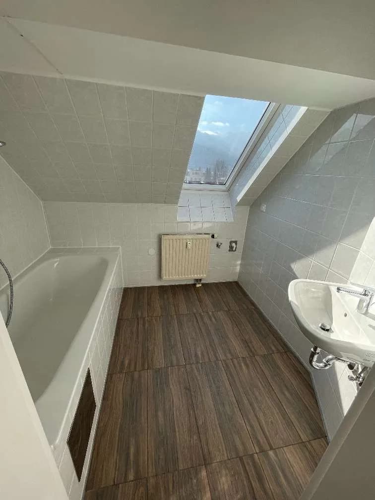 2-Zimmer-Wohnung mieten in Bruck-Mürzzuschlag – 45 m², € 498 – Bild 5 von 6