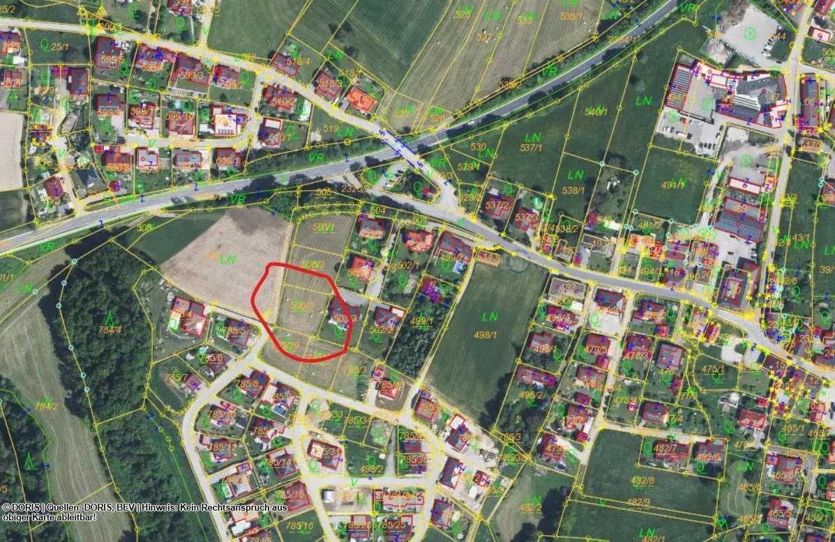 Grundstück kaufen in Perg – 1 043 m², € 150 – Bild 1 von 9