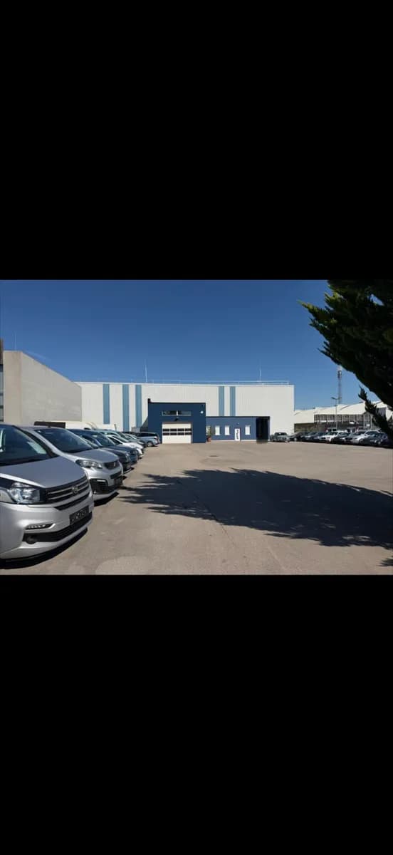 Immobilie mieten in Wien – 1 000 m², € 5.400