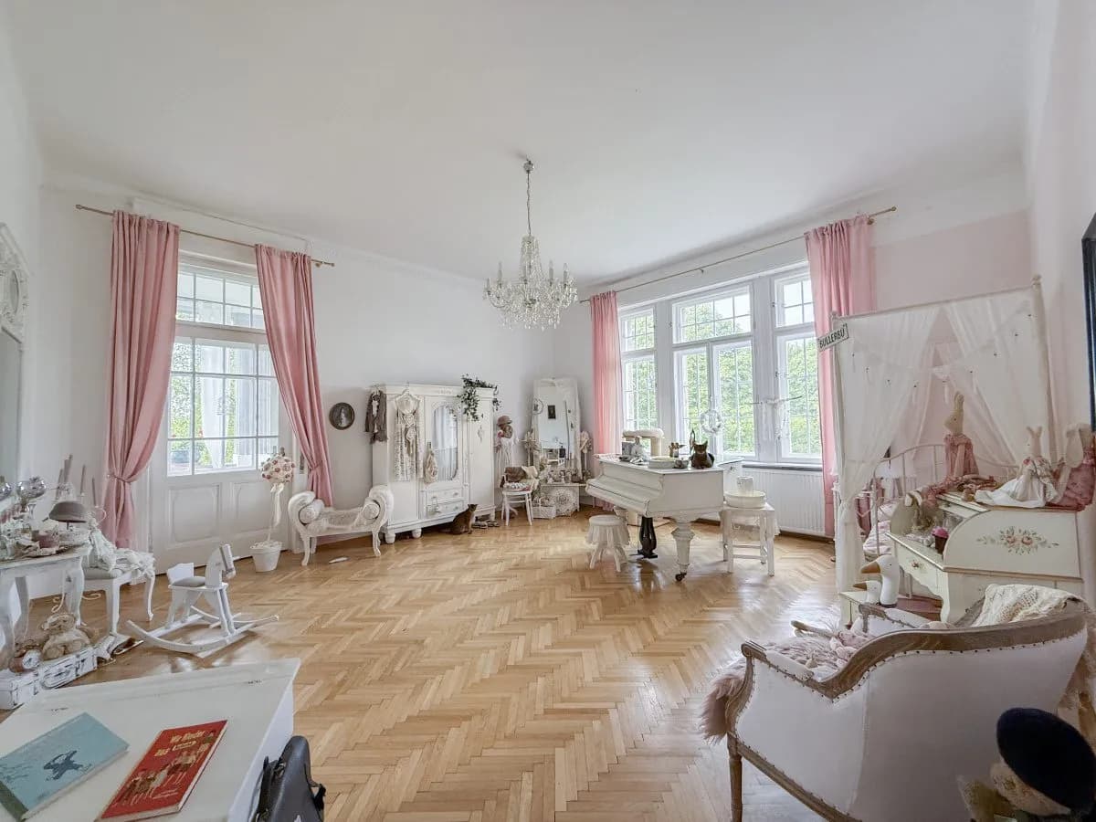 4-Zimmer-Wohnung kaufen in Wiener Neustadt Land – 168,99 m², € 385.000 – Bild 1 von 19