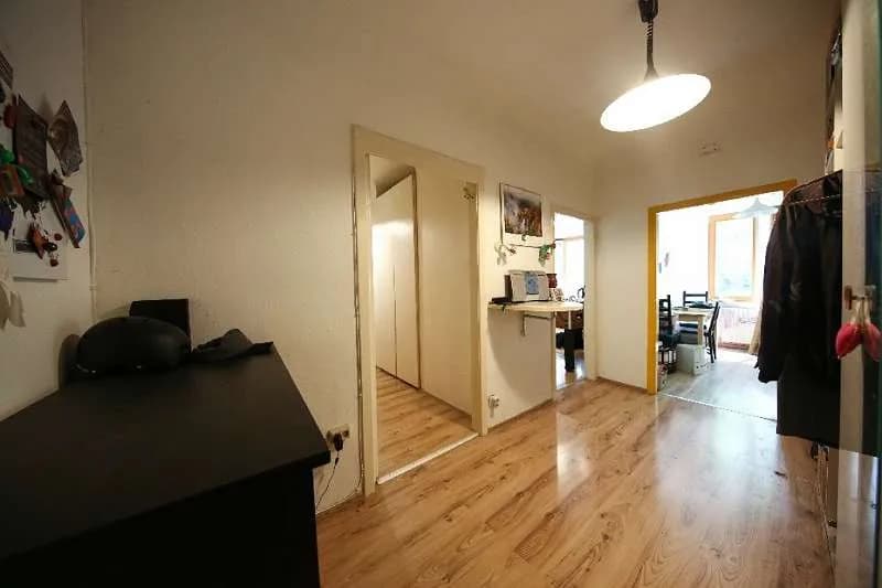 2-Zimmer-Wohnung mieten in Wien – 67 m², € 899 – Bild 2 von 9