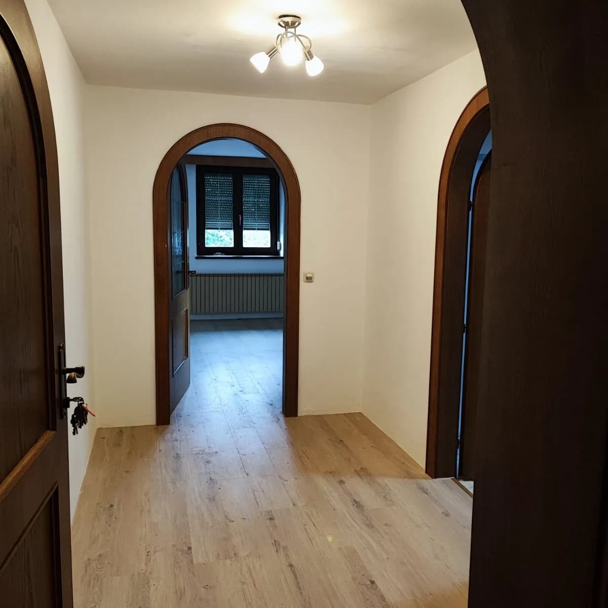 2-Zimmer-Wohnung mieten in Vöcklabruck – 72 m², € 1.000 – Bild 3 von 10