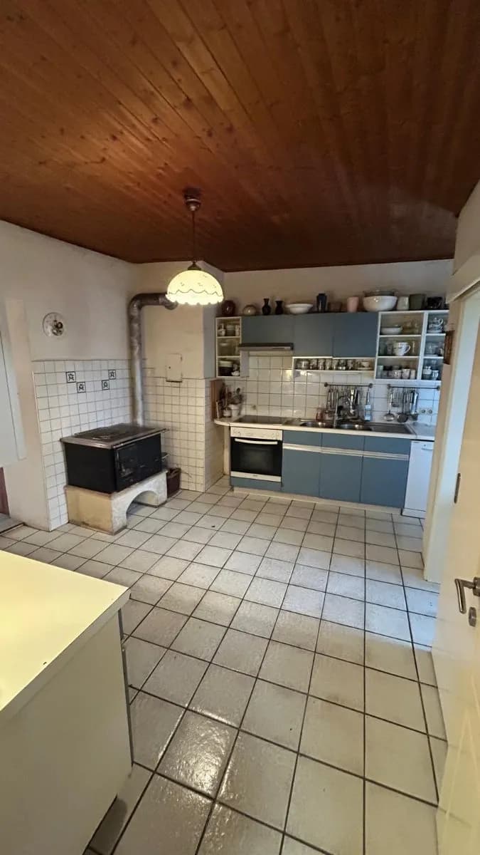 4-Zimmer-Haus kaufen in Gmunden – 140 m², € 164.000 – Bild 19 von 20
