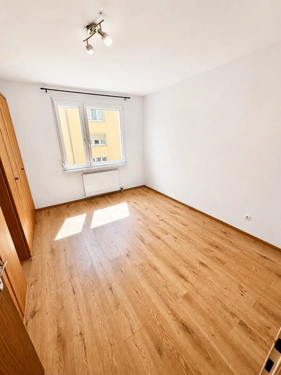 2-Zimmer-Wohnung mieten in Amstetten – 61 m², € 679 – Bild 3 von 9